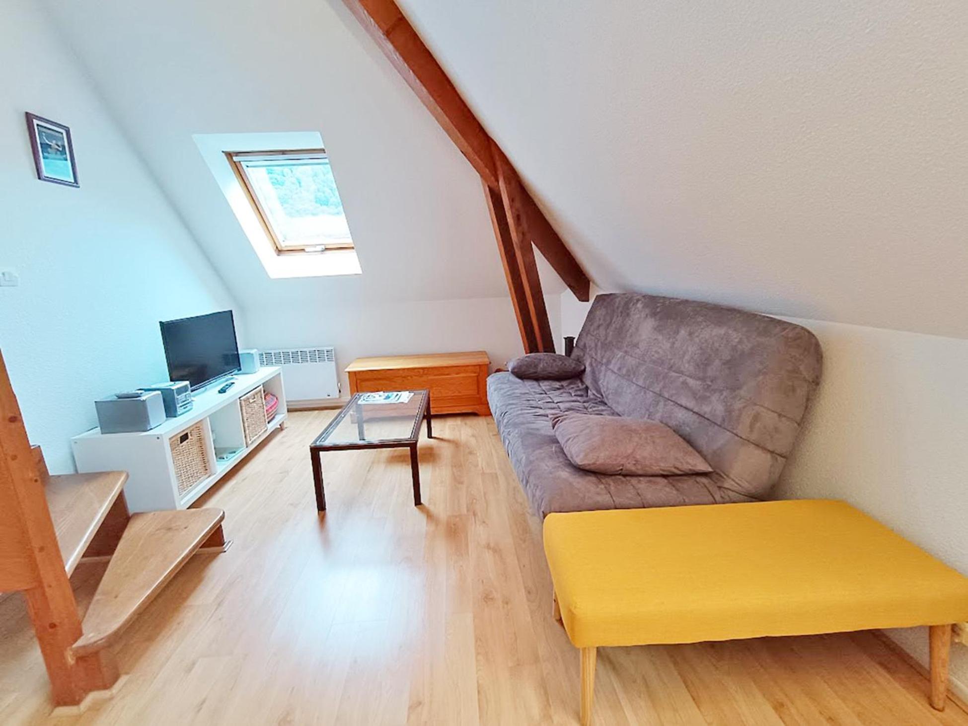 Apartment Chez Charlotte, T3 Duplex, Vue Montagne, Parking Gratuit, Ascenseur, 4 Personnes