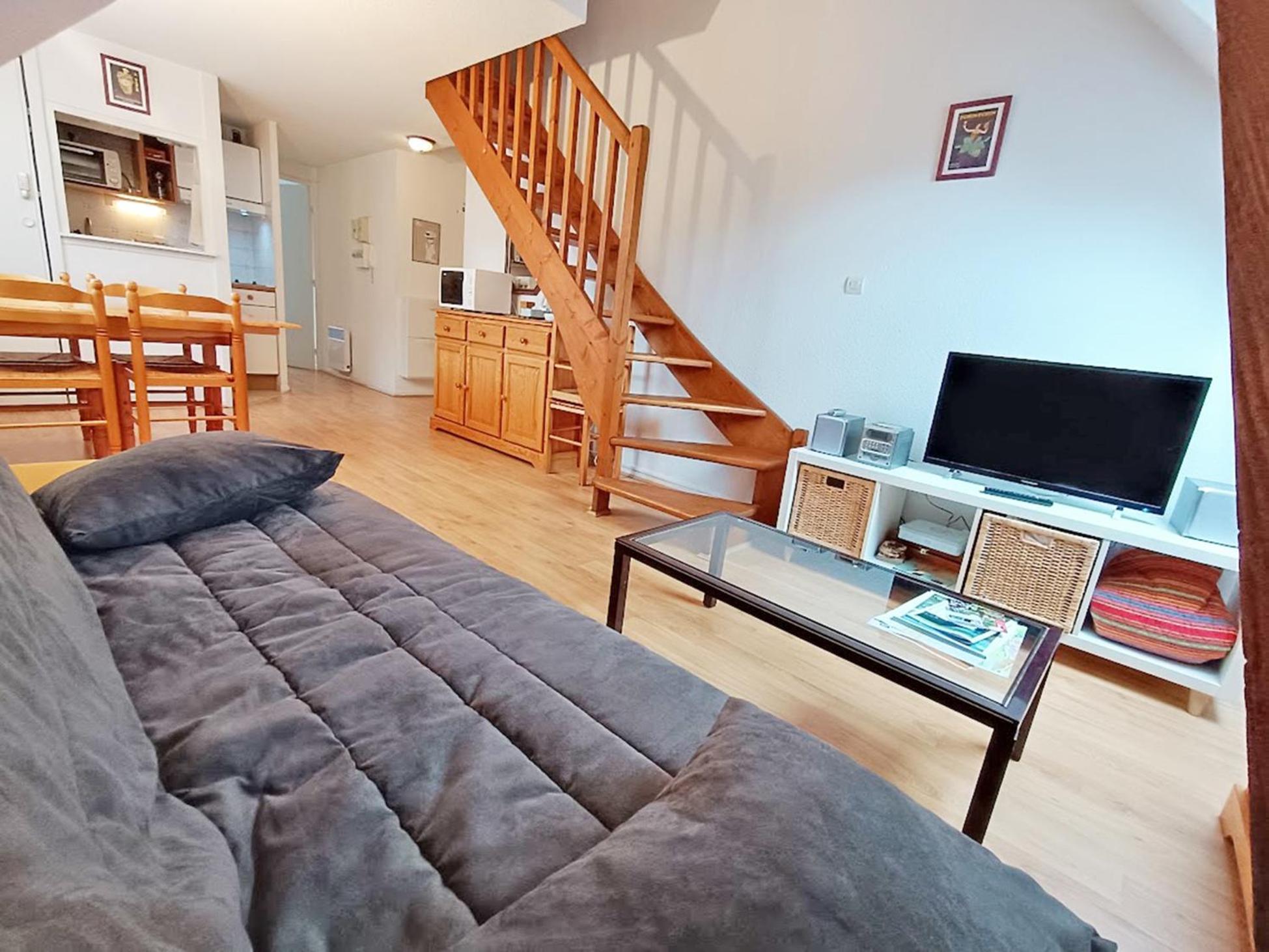 Appartement Chez Charlotte, T3 Duplex, Vue Montagne, Parking Gratuit, Ascenseur, 4 Personnes *